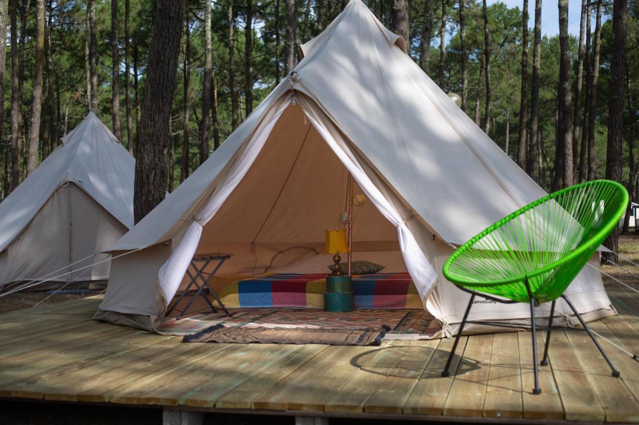 فندق The Spot Surfcamp بيسكاروس المظهر الخارجي الصورة
