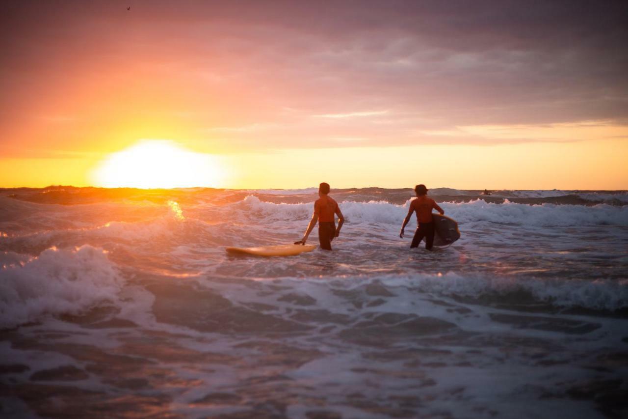 فندق The Spot Surfcamp بيسكاروس المظهر الخارجي الصورة